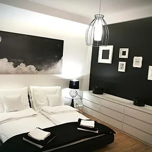  Apartament Black&white Apartment- Wierzbowa 5